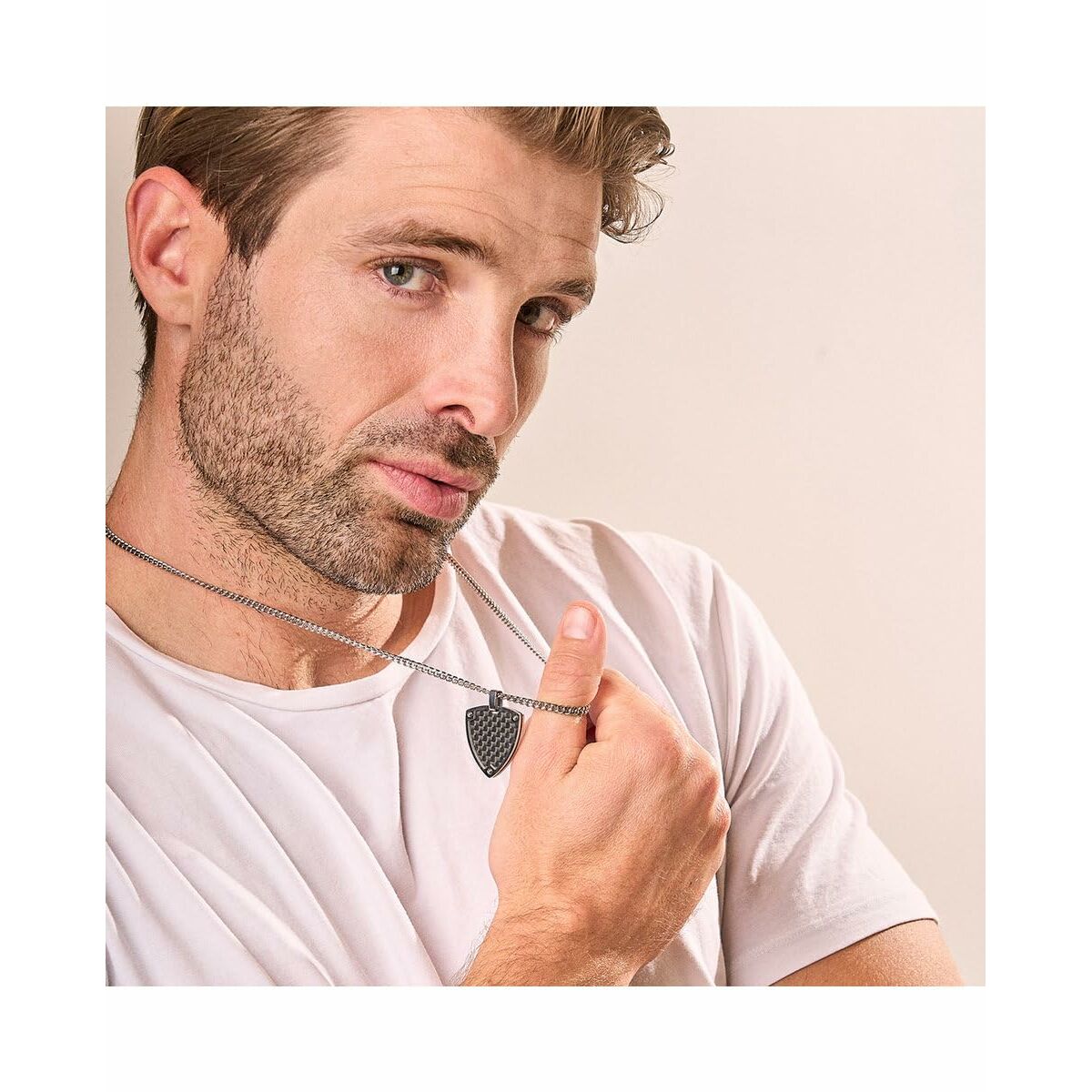 V8HD6181A4876E2589EEA3D177FD95187C4R6610386P2