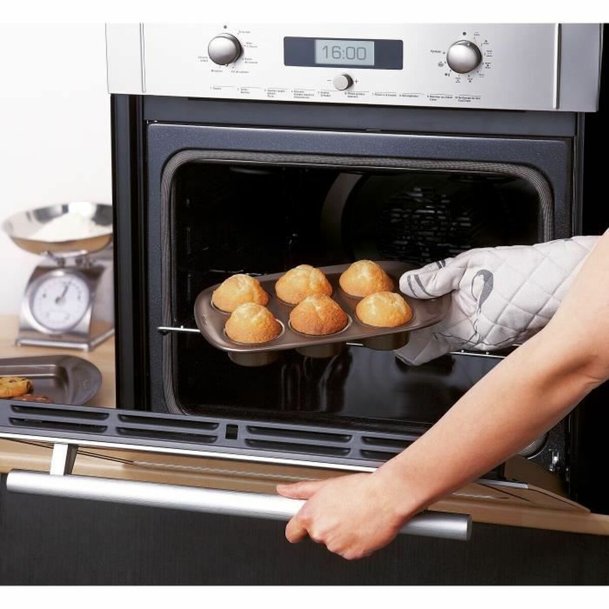 V5HA3B1E1EEFDAE6A320DB81773607C7F98R5768930P6