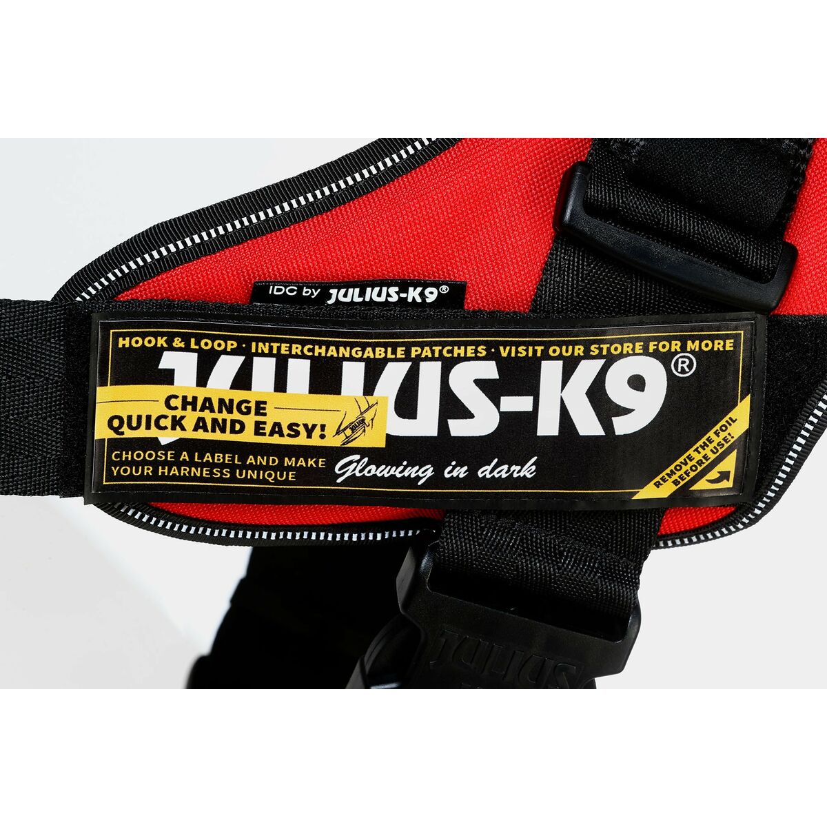 Arnés para perro Julius K9 vaquero M/L con etiquetas intercambiables y diseño funcional