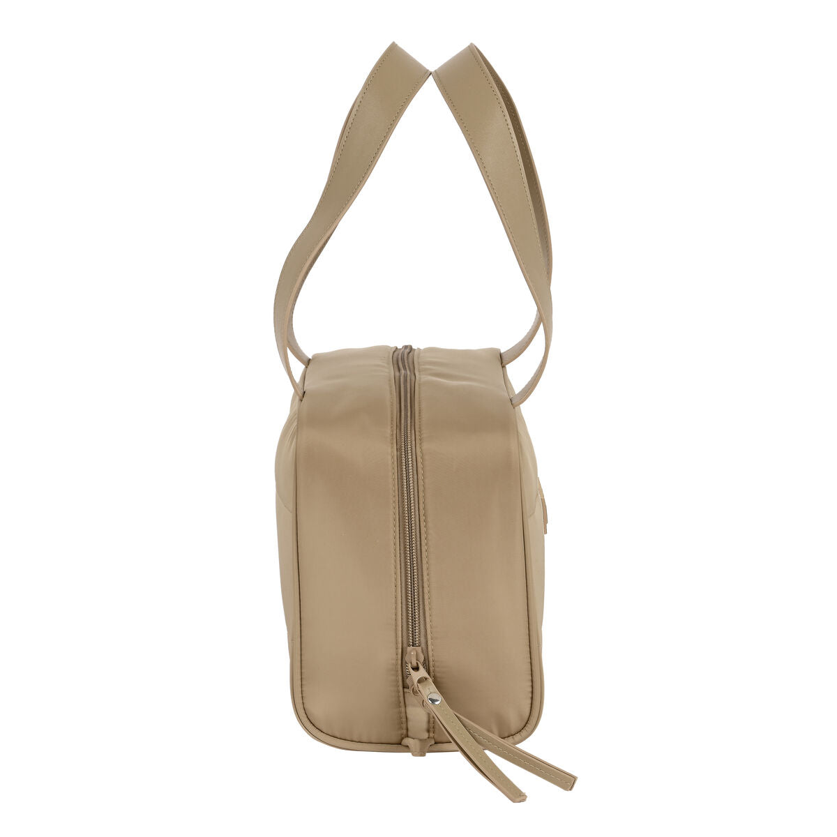 Neceser escolar acolchado Moos Camel en color camel, formato rectangular, ideal para organizar en viajes o el colegio.