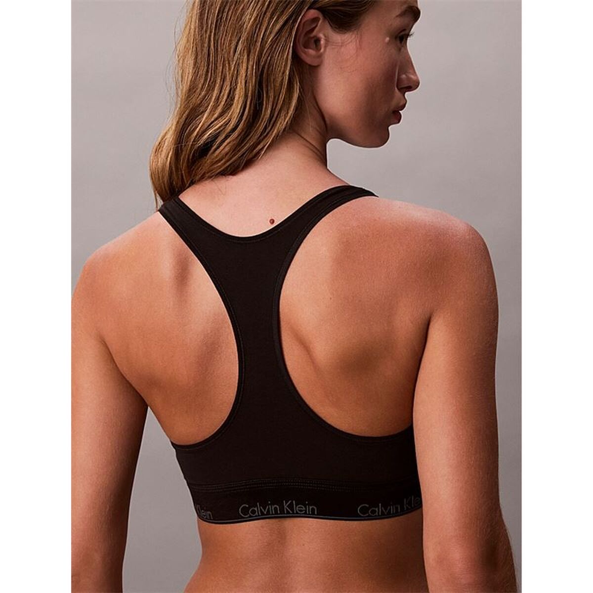 V2HCB3472741AA0A4E8A1605935F19CACD3R7700508P2