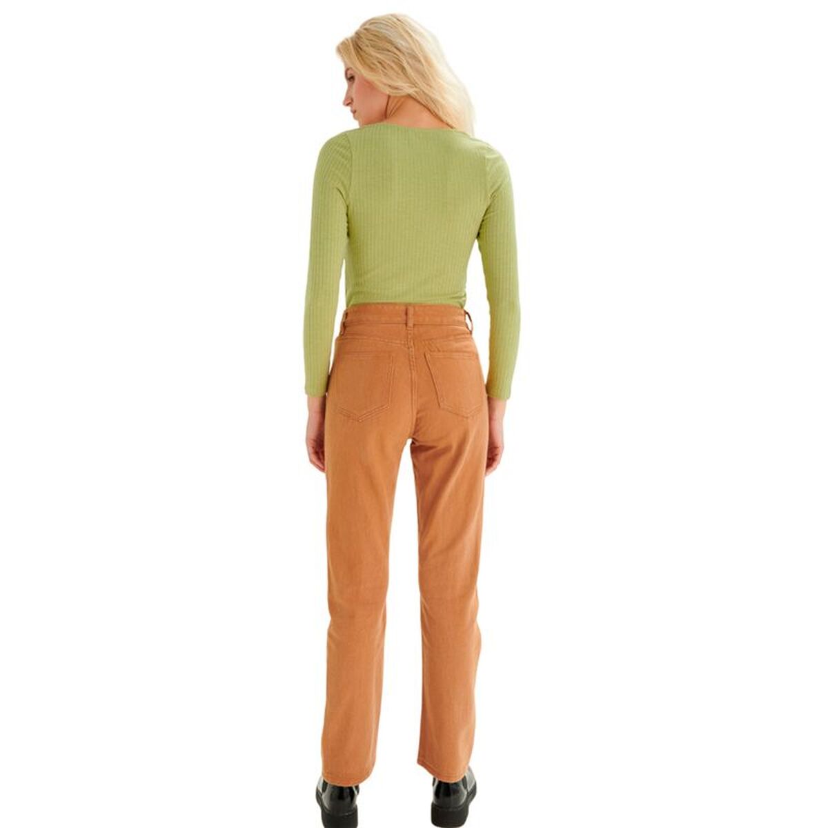 V2H269A703DE353AD94D3BAD7CA810A7FC5R7659432P2