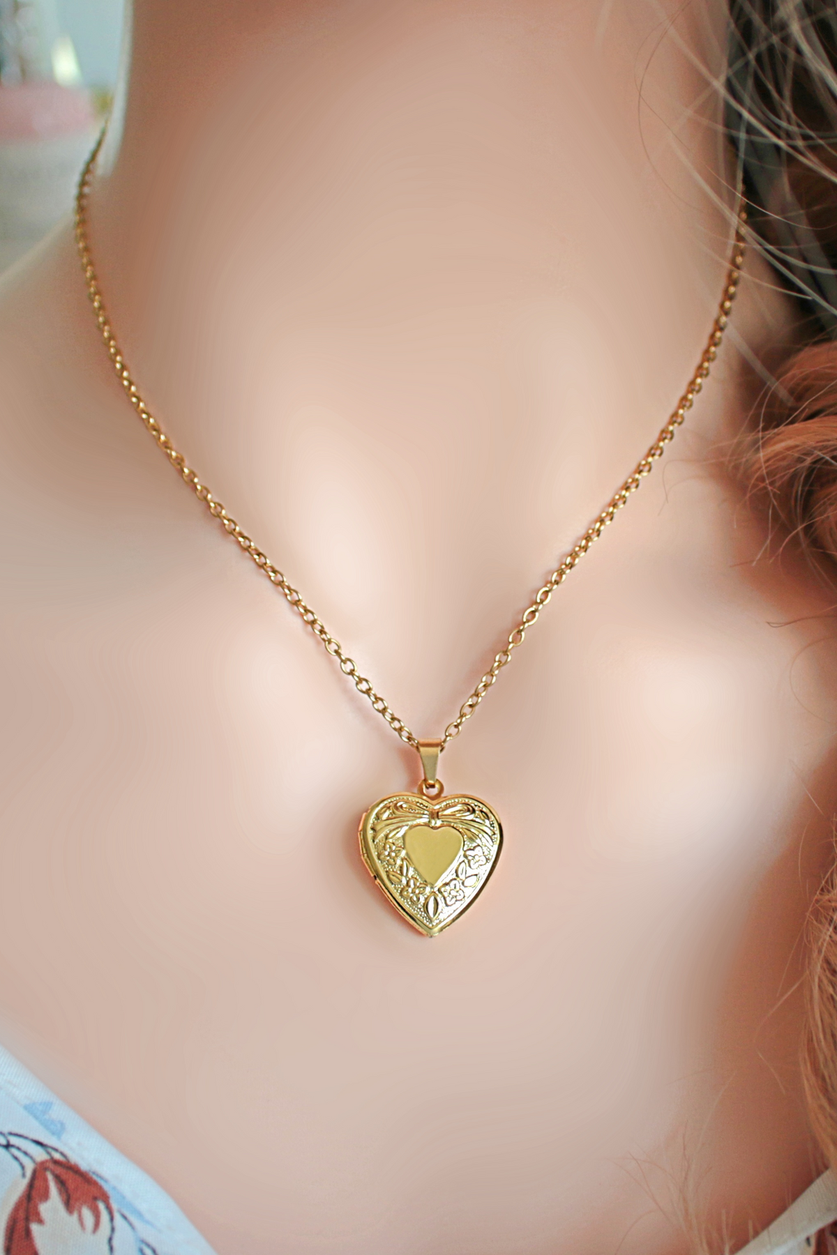 Collar Guardapelo Corazón | Baño Oro 18K | Acero Inoxidable | Artesanal | Para Ella